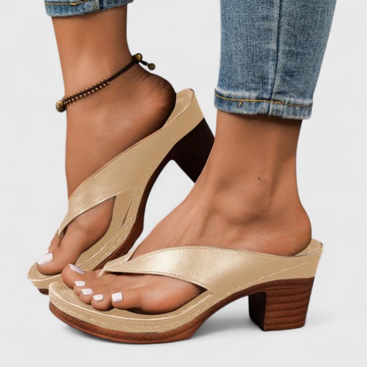 Adrienne | Block-Heel Sandalen für Damen mit zeitlosem Design