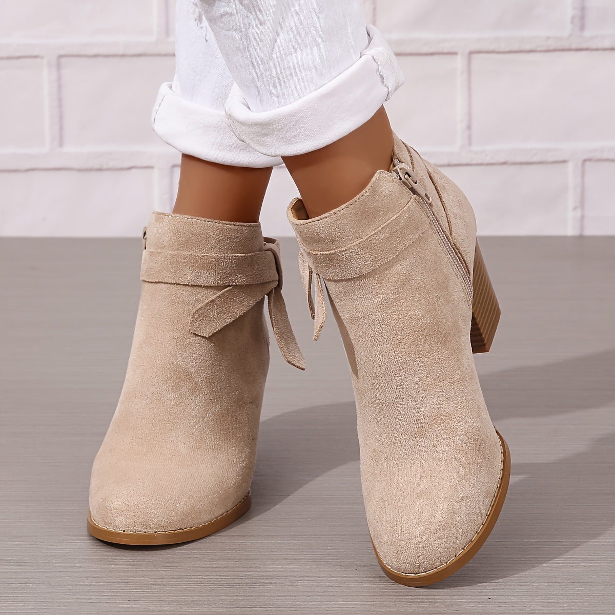 Valerie | Feminine Stiefeletten mit Blockabsatz und Schleifendetail