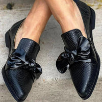 Sophie | Elegante and stilvolle Damen Loafer mit glänzendem Schleifchen