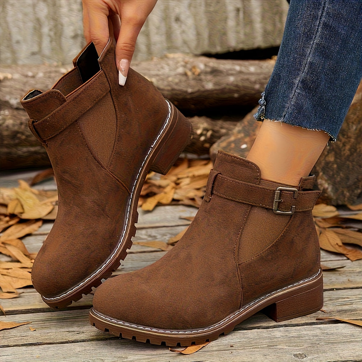 Helena | Stilvolle Stiefeletten mit Blockabsatz und Schnallendetail