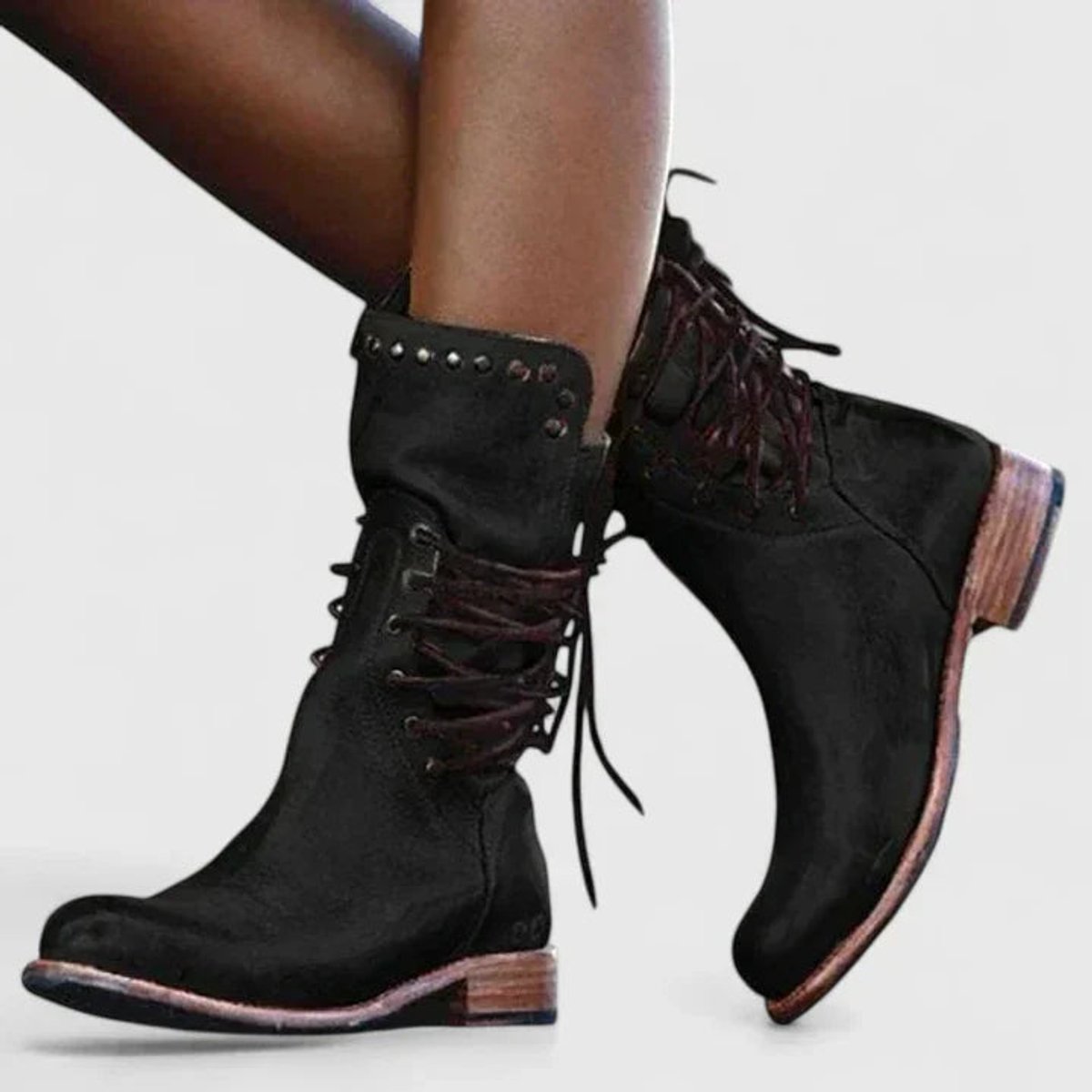 Karolin | Stilvolle und vintage kniehohe Schnürstiefel