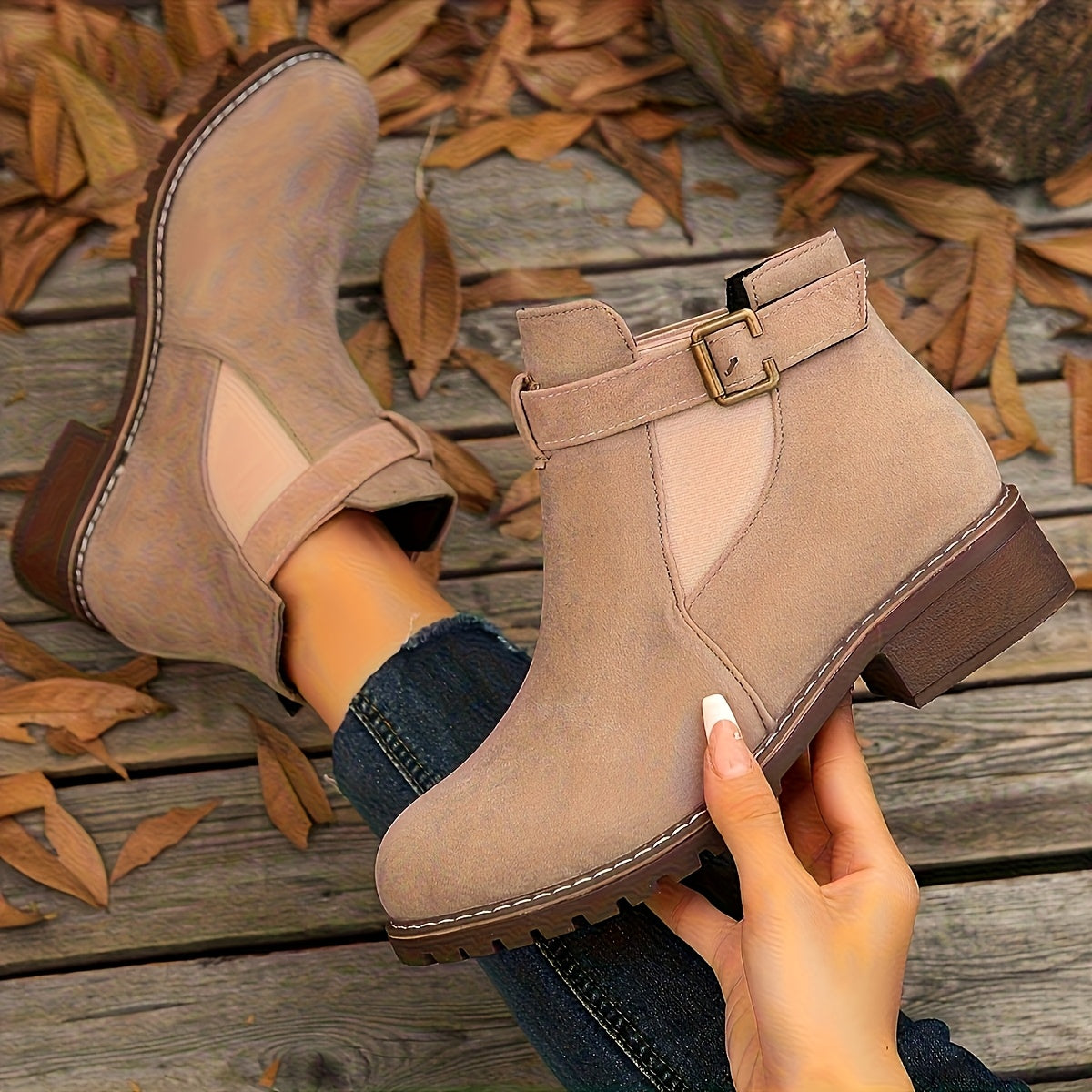 Helena | Stilvolle Stiefeletten mit Blockabsatz und Schnallendetail