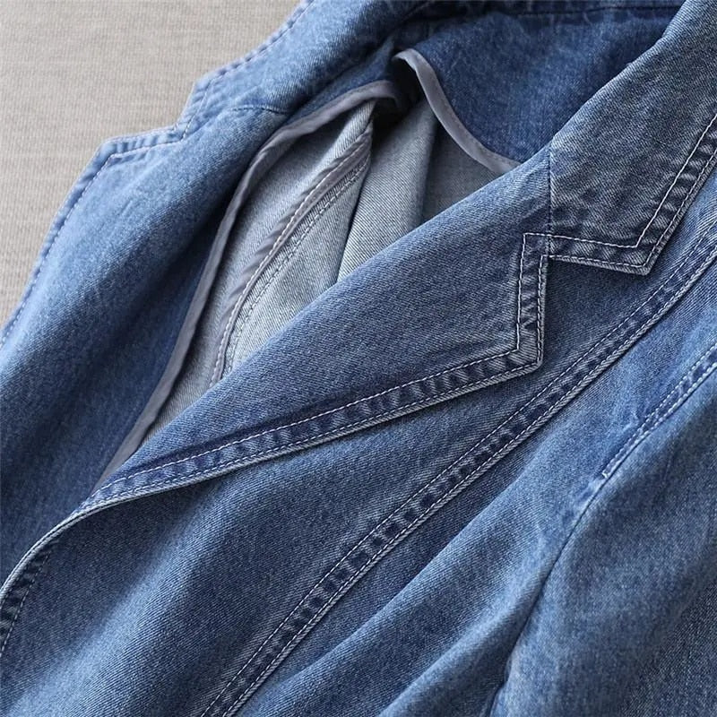 Karolin | Lässiger und raffinierter Damen Denim Blazer