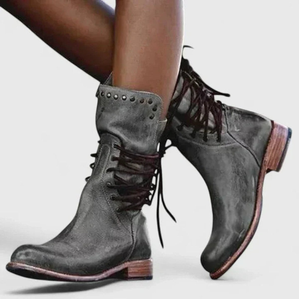 Karolin | Stilvolle und vintage kniehohe Schnürstiefel