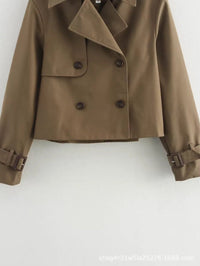 Freya | Eleganter und moderner kurzer Damen Trenchcoat