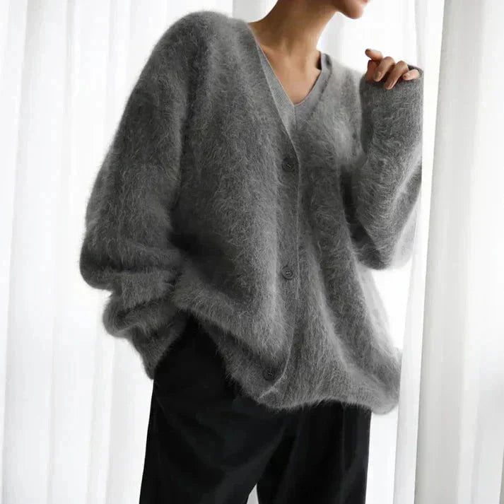 Clara | Weicher Und Eleganter V-Ausschnitt Strickjacke