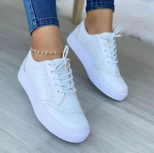 Freya | Stützende und stilvolle orthopädische Sneaker