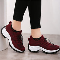 Claudia | Komfortable und stützende Orthopädische Knit-Plateau-Sneaker