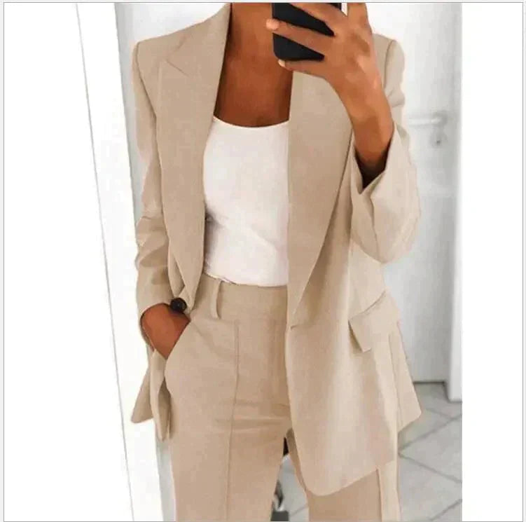Kristin | Maßgeschneiderter und eleganter Damen Blazer
