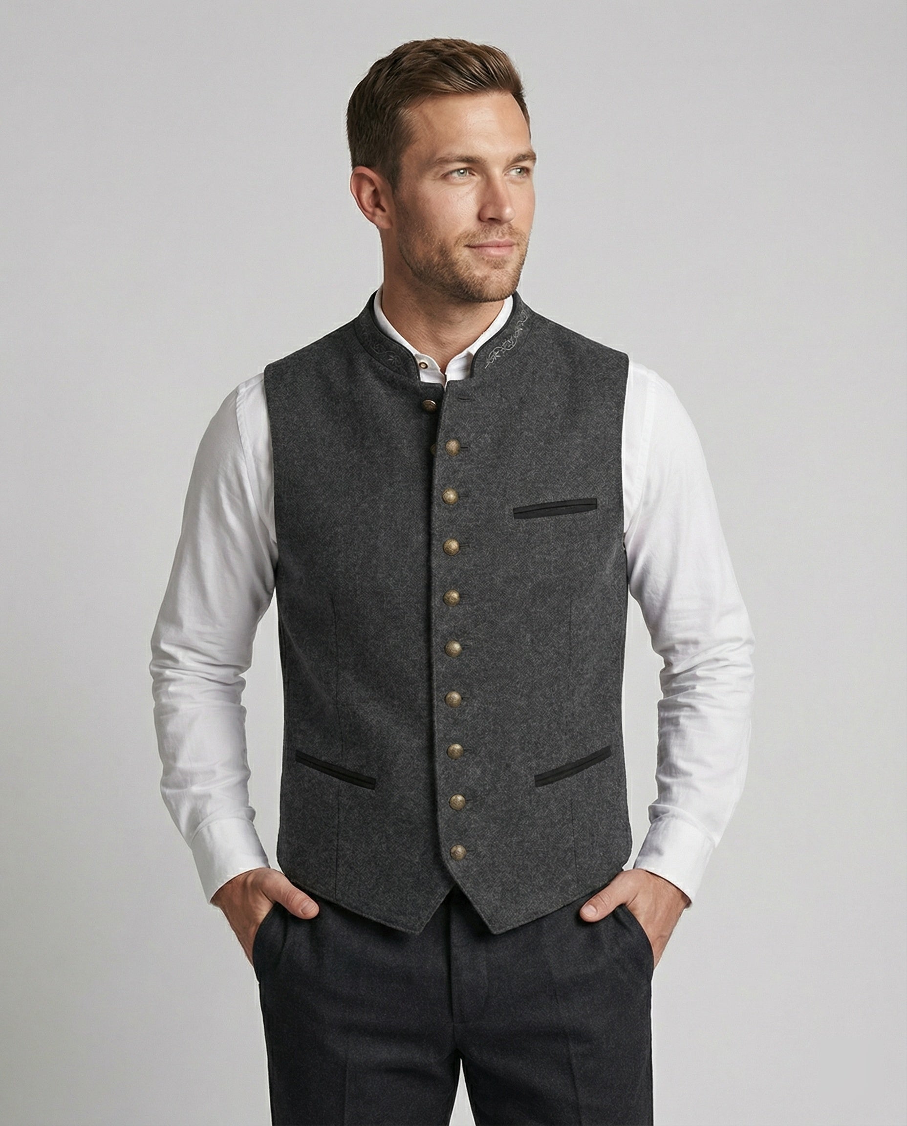 Alaric | Elegante, Slim-Fit Herren-Trachtenweste für formelle Anlässe 0