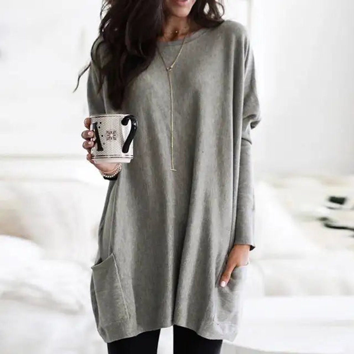 Aria | Oversized Damen-Tunika-Pullover mit langen Ärmeln und Taschen in Übergröße 3