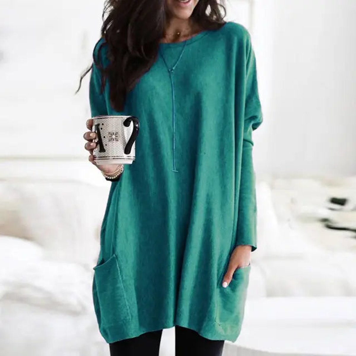 Aria | Oversized Damen-Tunika-Pullover mit langen Ärmeln und Taschen in Übergröße 4