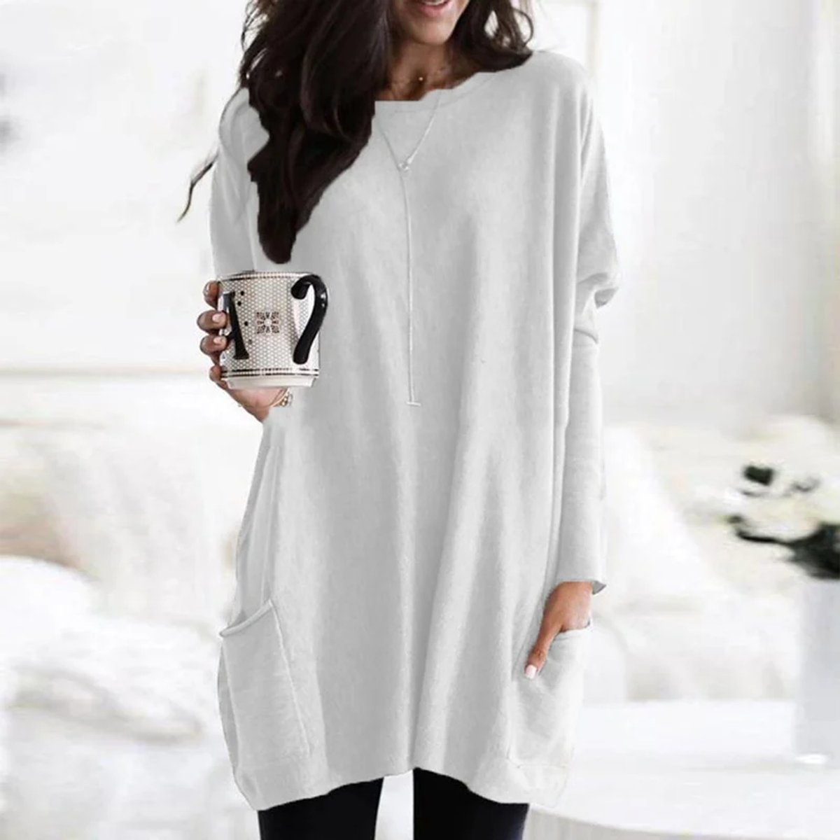 Aria | Oversized Damen-Tunika-Pullover mit langen Ärmeln und Taschen in Übergröße 8