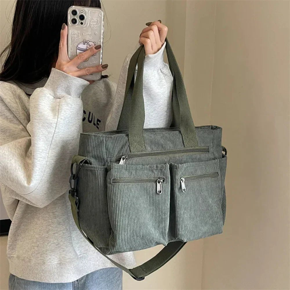 Claire | Cord-Tragetasche mit mehreren Fächern, die sich in eine wandelbare Tasche verwandeln lässt 2