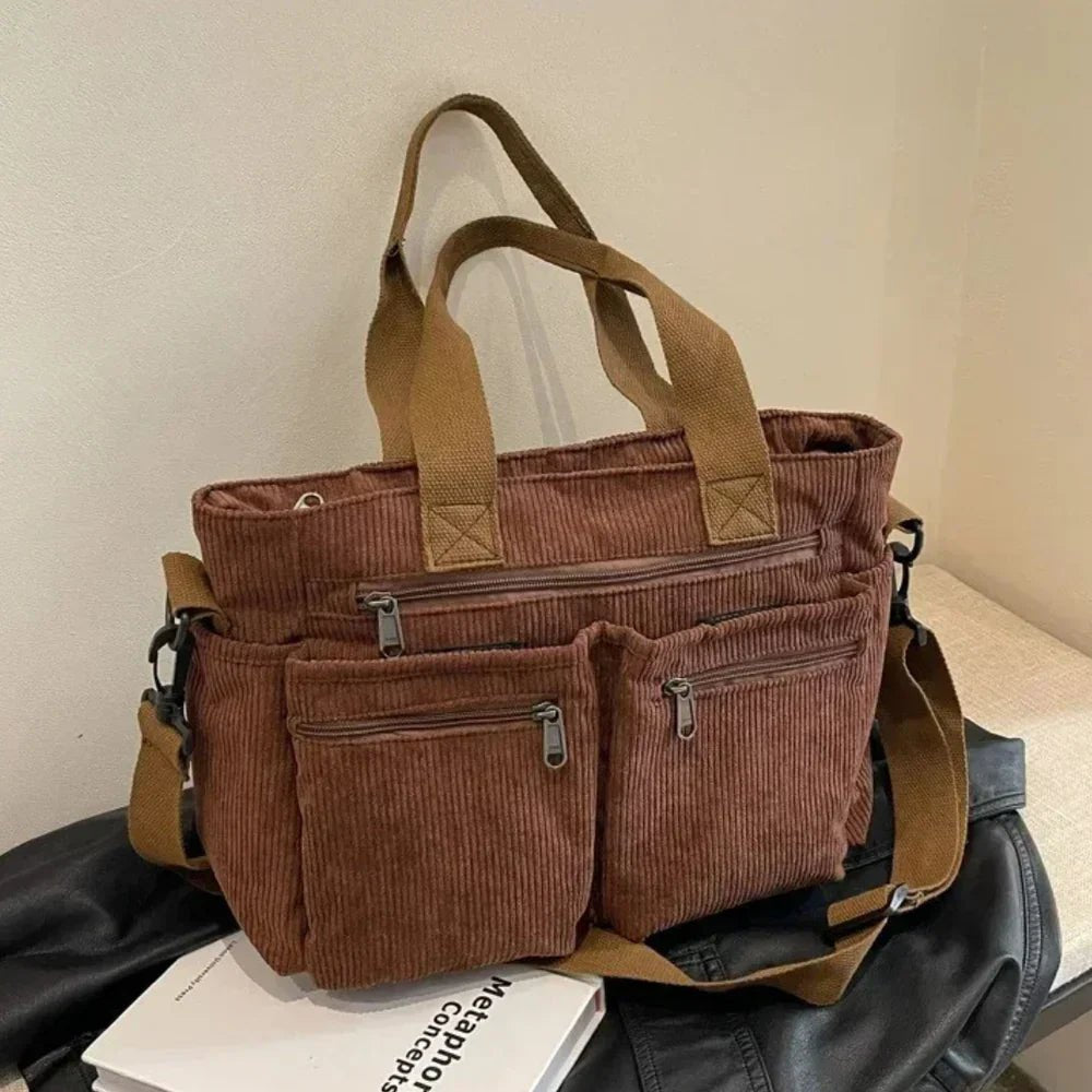 Claire | Cord-Tragetasche mit mehreren Fächern, die sich in eine wandelbare Tasche verwandeln lässt 7