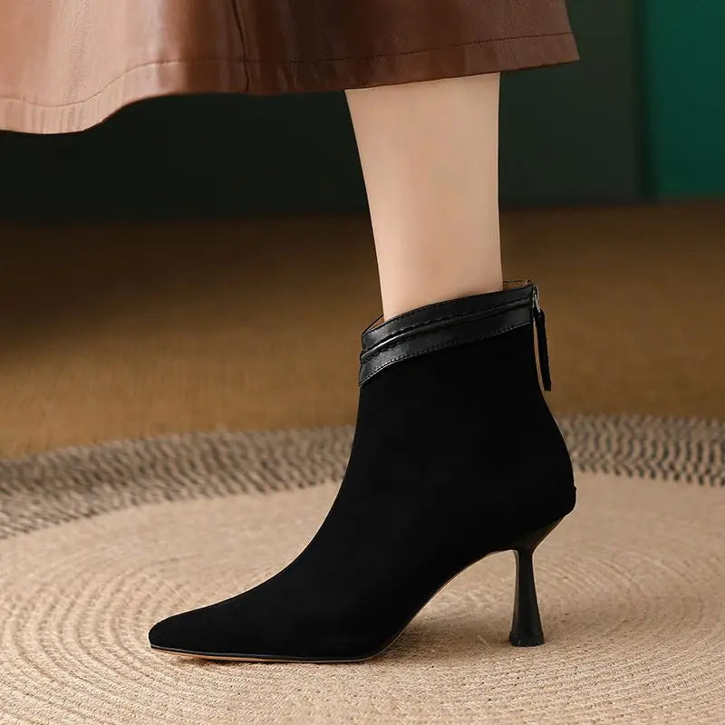 Clara | Vielseitige und stylische Stiefeletten 2