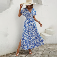 Mila | Elegantes und florales V-Ausschnitt Maxikleid