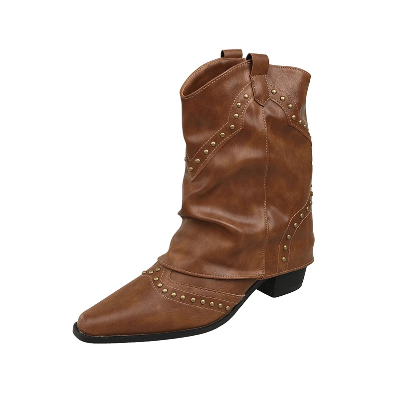 Elena | Auffällige und stylische Westernstiefel mit Nieten 9