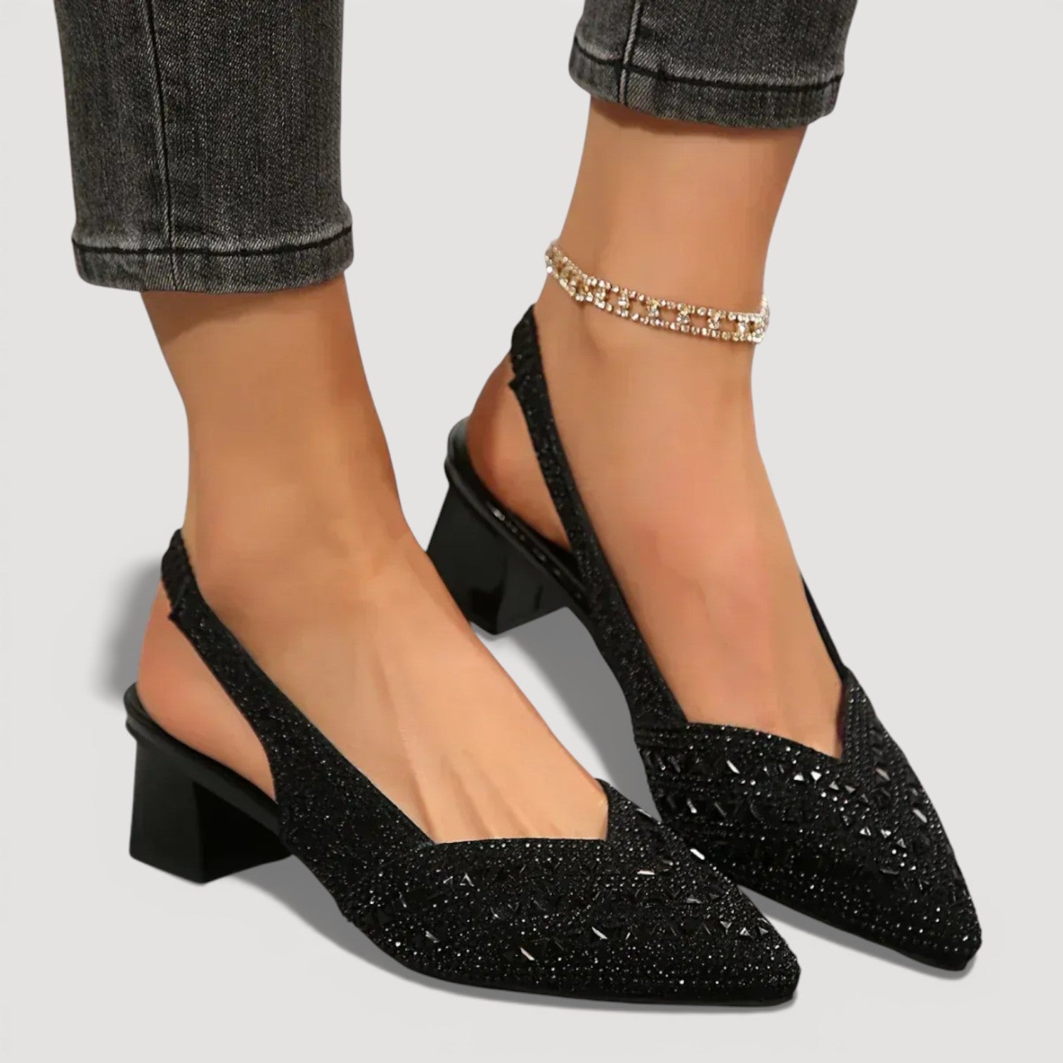 Elysia | Elegante, Glitzernde Slingback-Absätze mit Spitzem Zehenbereich 1