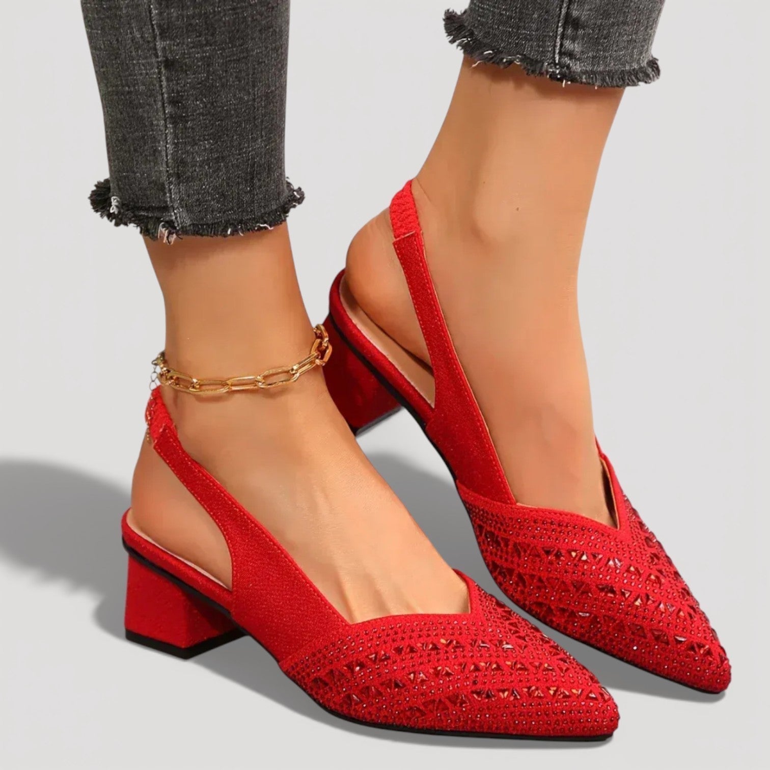 Elysia | Elegante, Glitzernde Slingback-Absätze mit Spitzem Zehenbereich 2