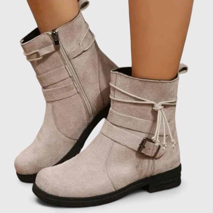 Emily | Elegante und moderne, raffinierte Stiefel 3