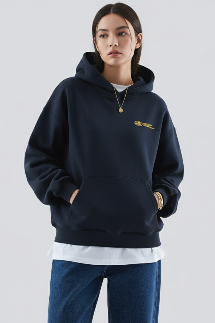 Fiona | Damen-Hoodie mit Frontprint und Pullover-Design 0
