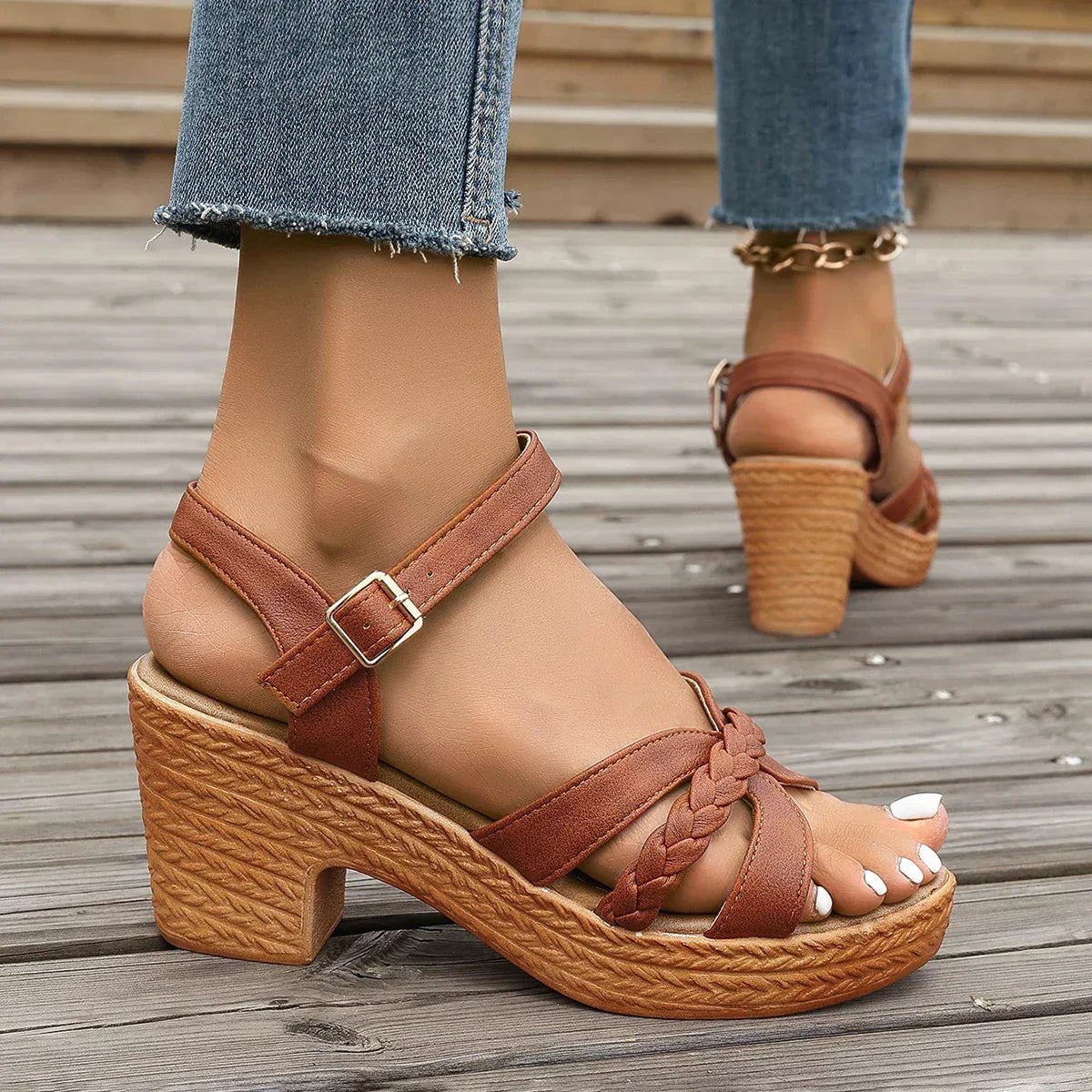 Freya | Elegante, Geflochtene &amp; Bequeme Damen Plateausandale 8