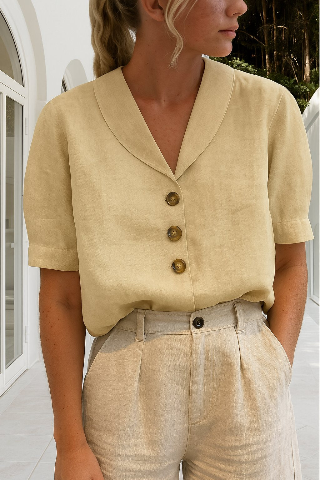 Havena | Elegante, Bequeme & Vielseitige Damen-Bluse mit V-Ausschnitt 1