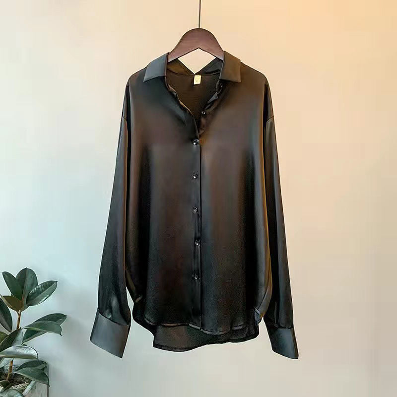 Hedina | Elegante, Lockere Damen Seidenbluse mit Verspielten Rüschen 3