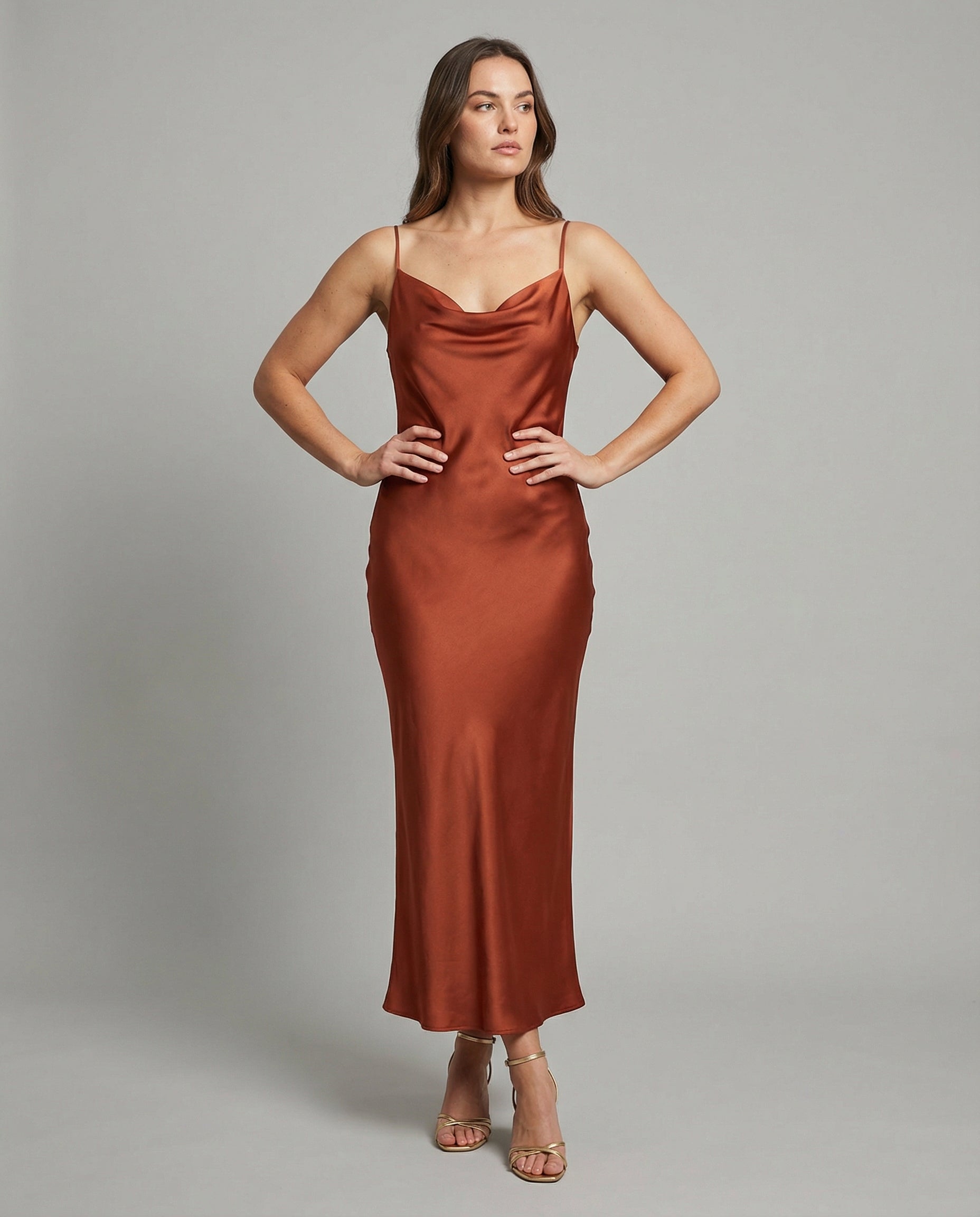 Heidi-Mode | Elegantes Satin-Kleid für Damen – Perfekt für jeden Anlass 0