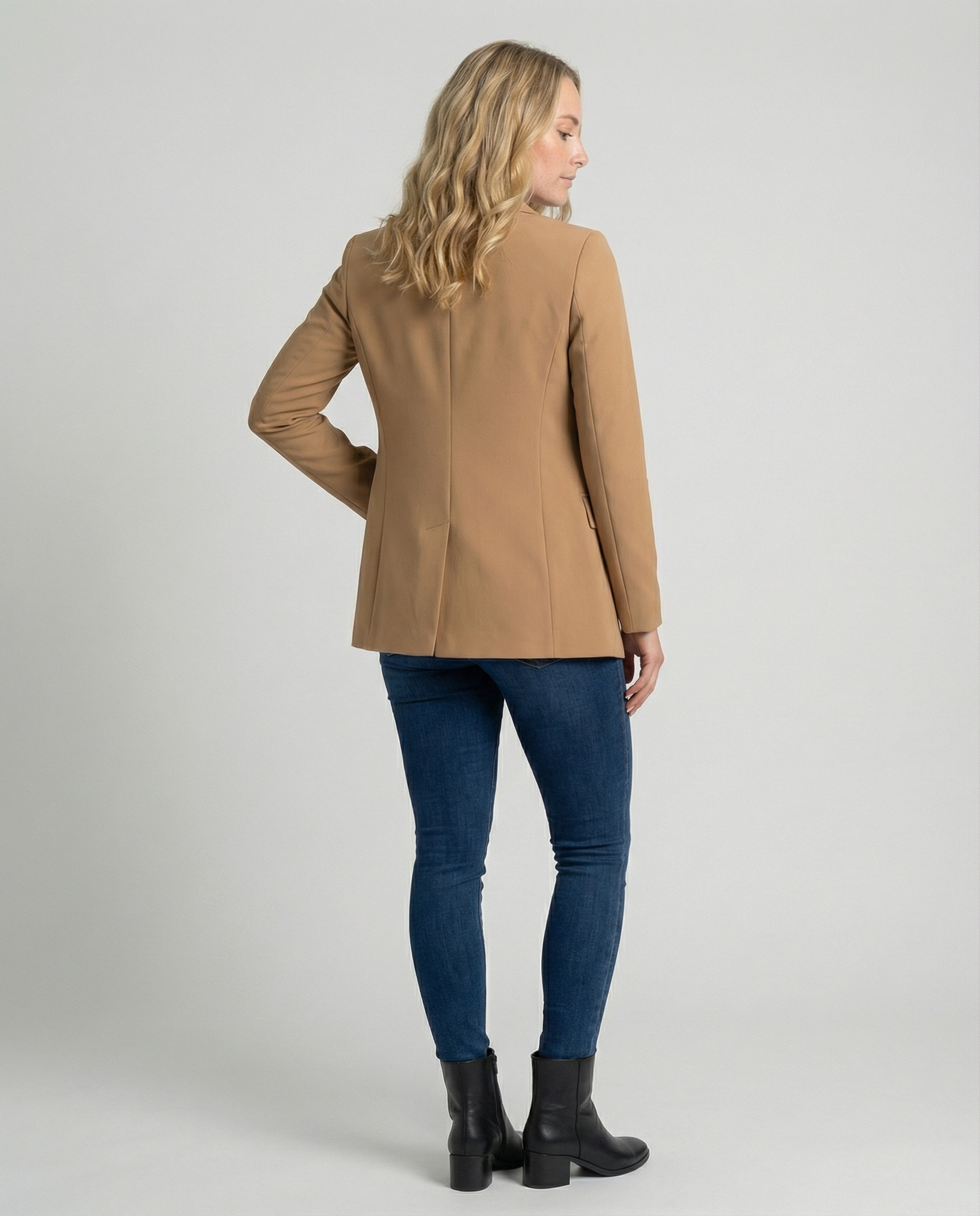 Heidi | Eleganter Kurzblazer Damen für Jede Gelegenheit 2