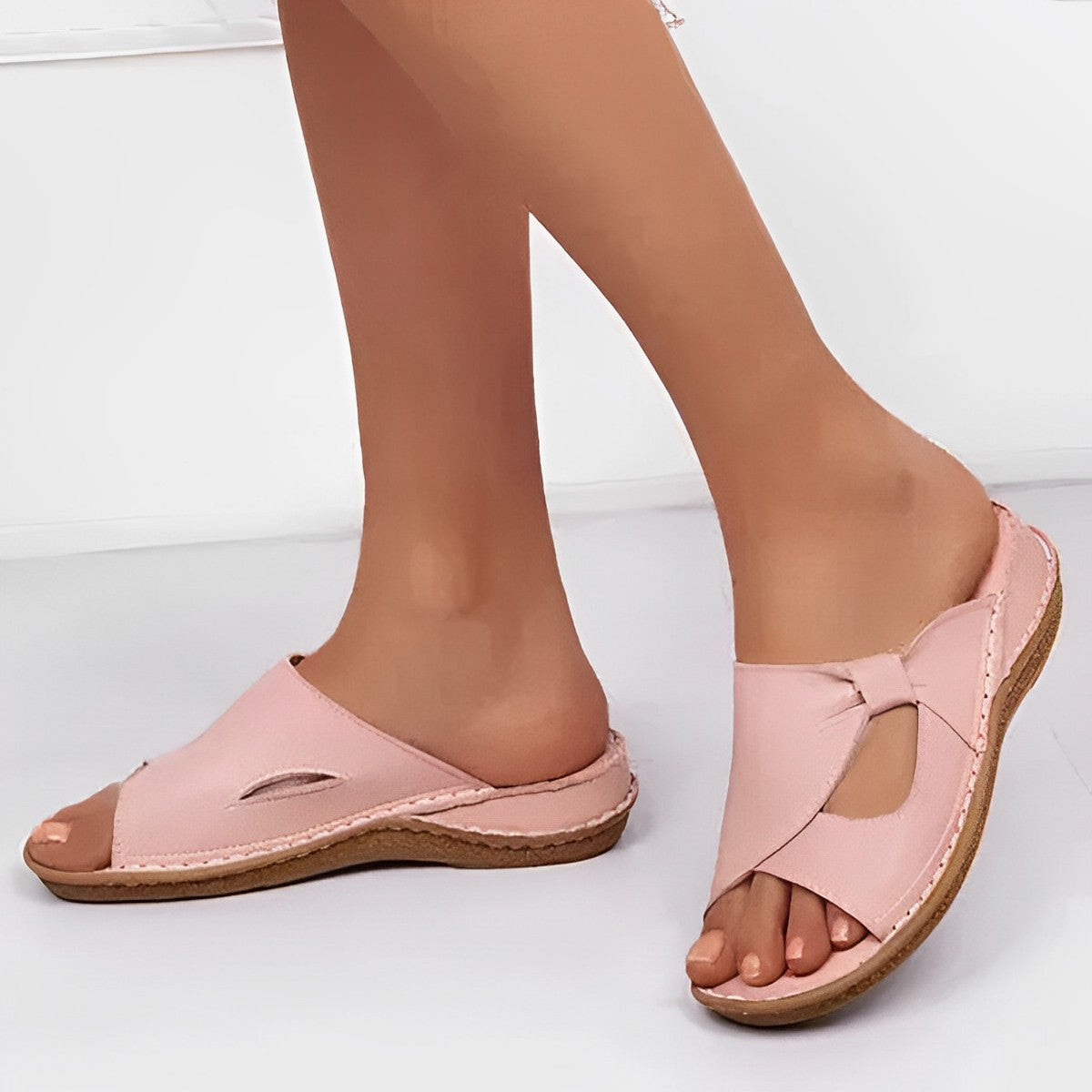 Isabella | Orthopädische Komfortsandalen aus veganem Leder 2