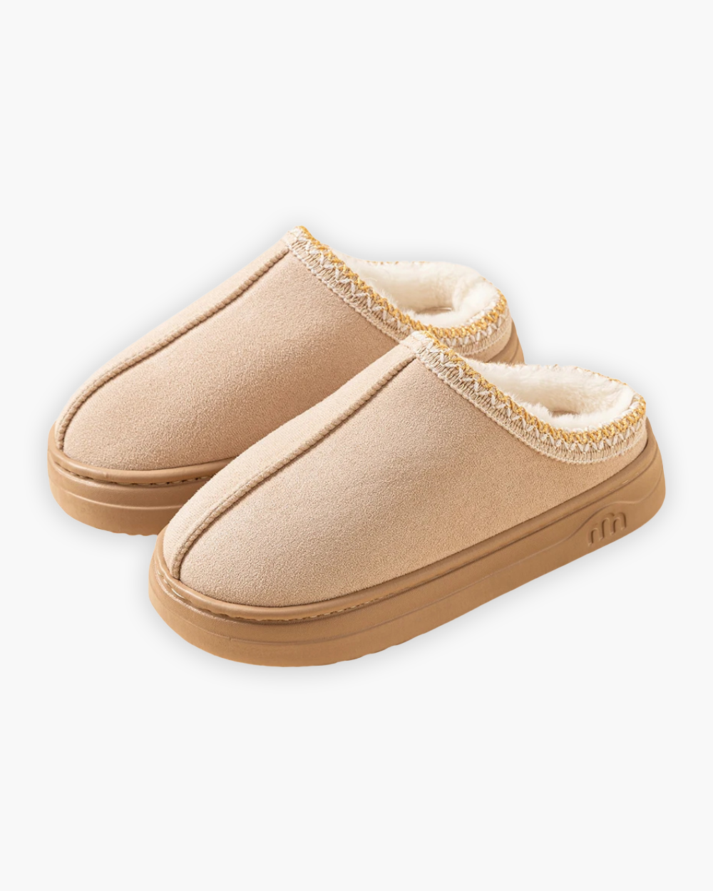 Gefütterte Hausschuhe mit Ziernaht