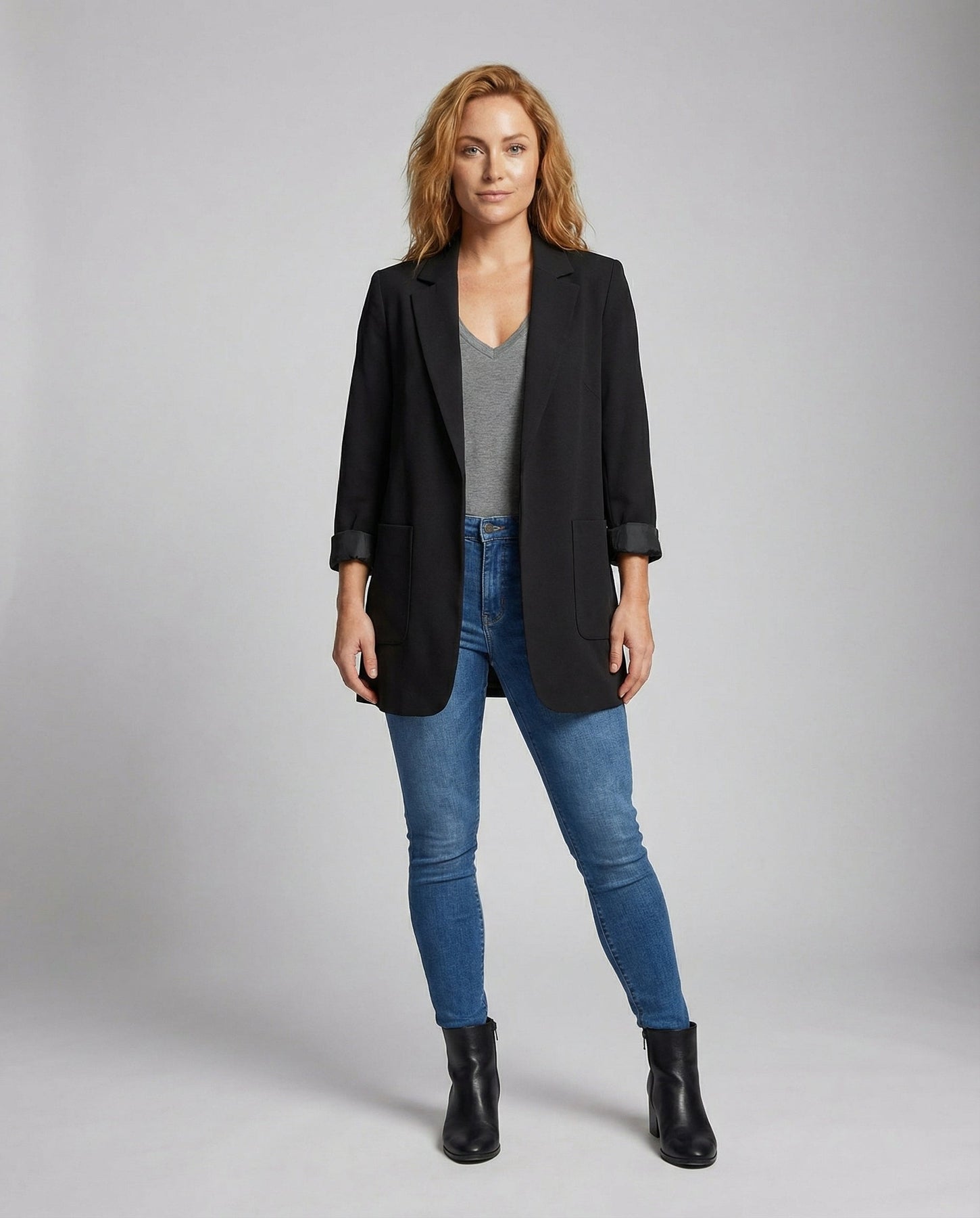 Karolin | Eleganter und vielseitiger Damen Langblazer