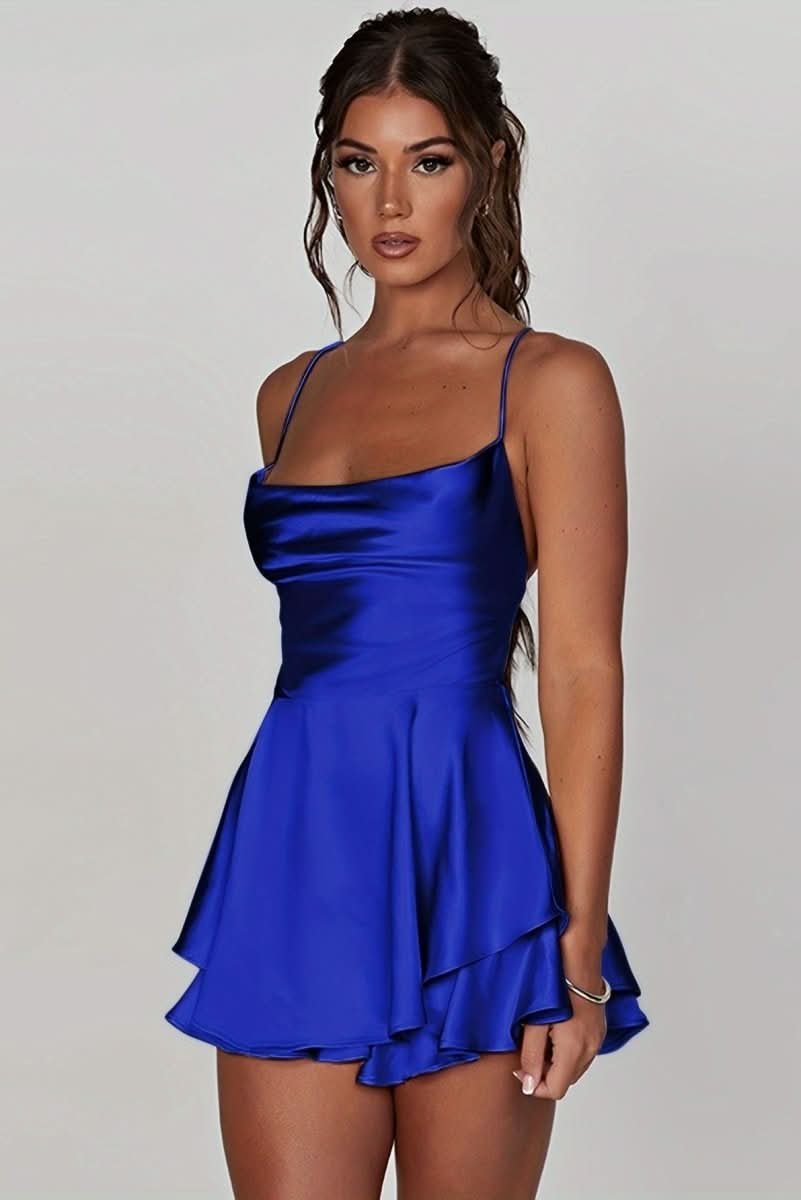 Lily | Glänzendes Cocktail-Minikleid aus Satin mit Rüschenrock 12