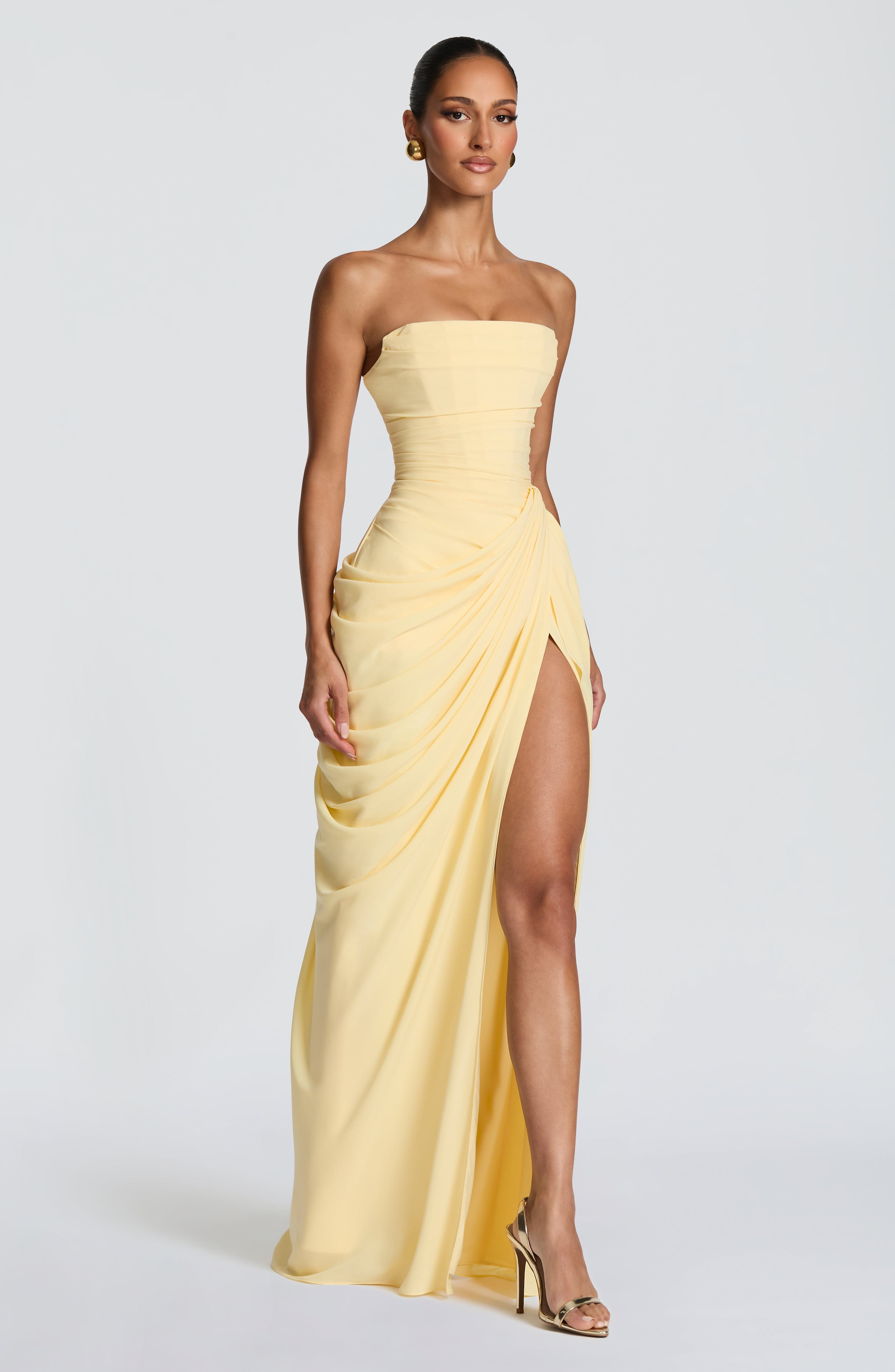 Liora | Maxikleid Sommer Festlich Trägerlos Asymmetrisch Elegant 3