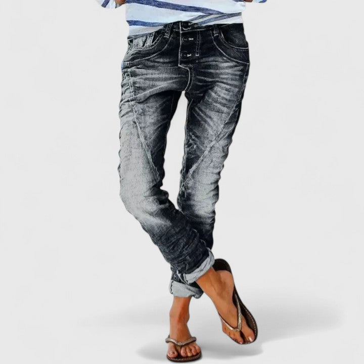 Marcella | Vintage-Inspirierte Distressed Damenjeans mit Weitem Bein 0