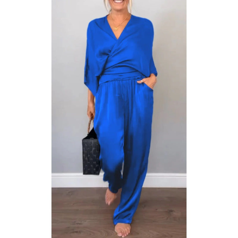 Mila | Elegantes Twin Set Damen – Bequem, Mit V-Ausschnitt &amp; Weitem Bein 1
