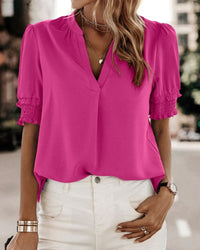 Alara | Elegante und moderne Bluse mit V-Ausschnitt