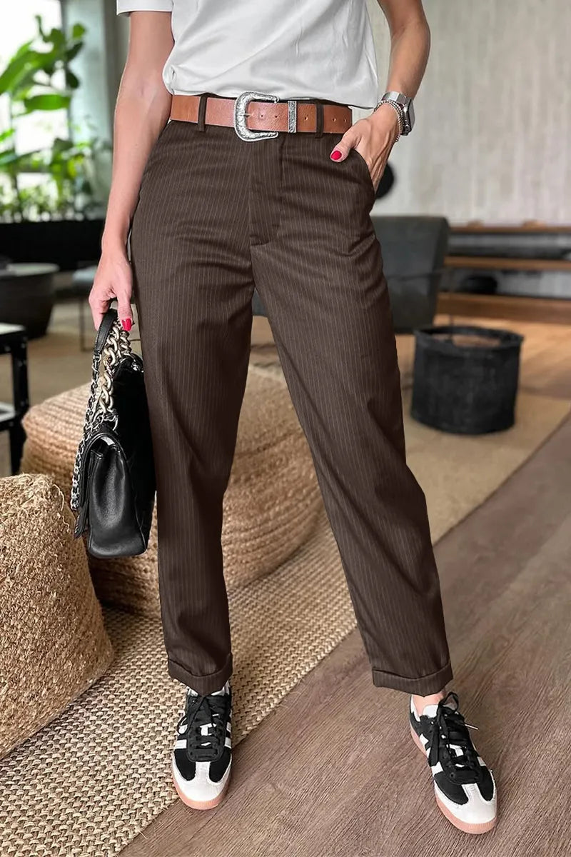 Mira | Elegante, Figurschmeichelnde Damenhose aus Hochwertigem Stoff 1