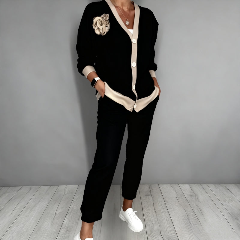 Mira | Elegantes, Vielseitiges Cardigan-Set mit Floralen Akzenten 1