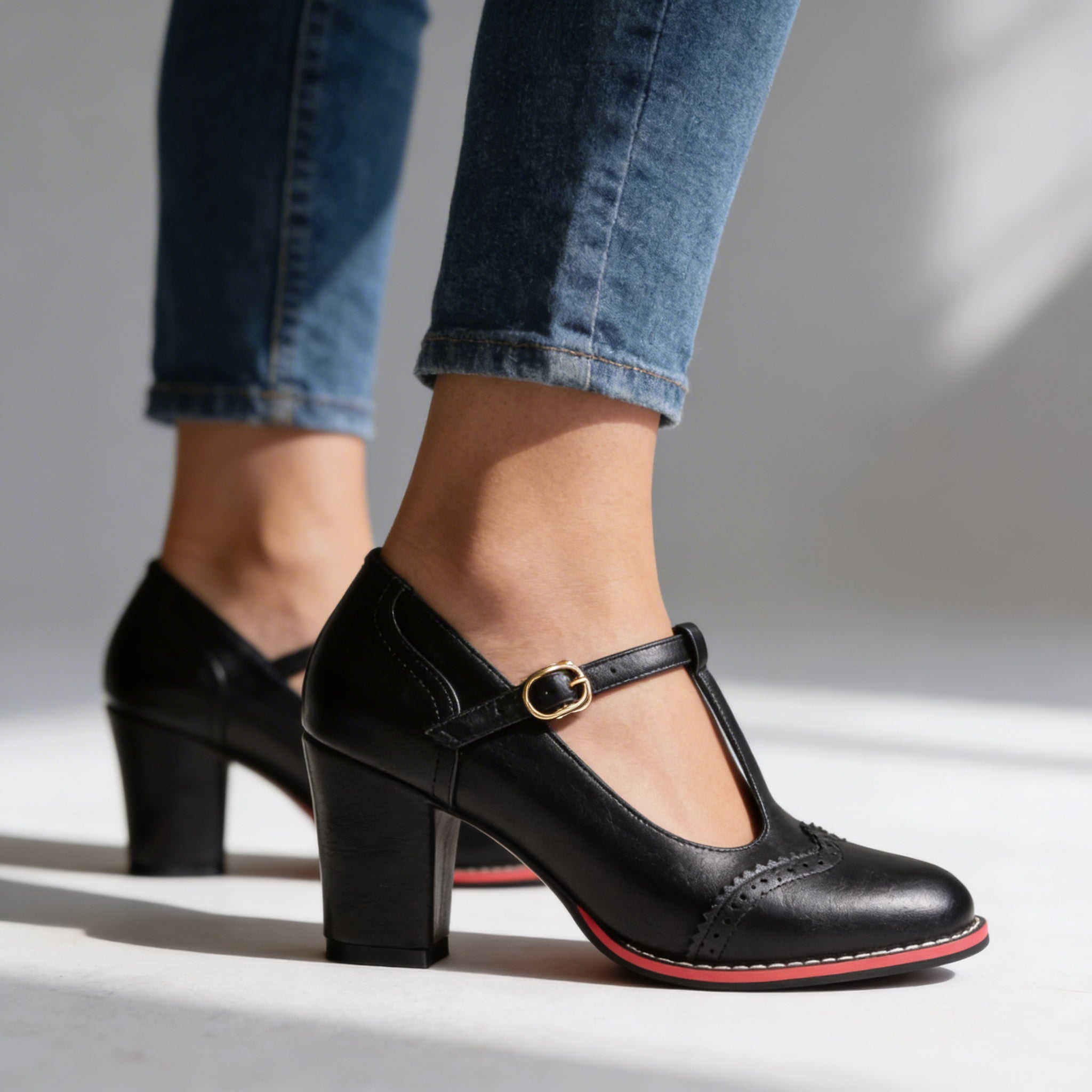 Ottavia | Damenpumps Blockabsatz Elegant T-Riemen Stilvoll 0