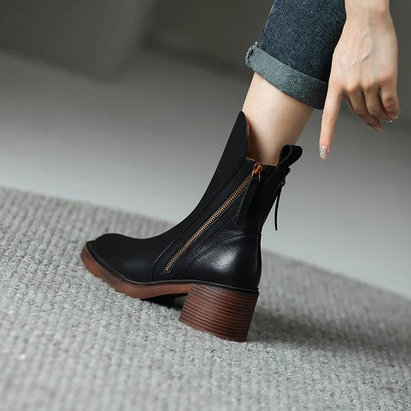 Seraphina | Trendige und elegante Stiefeletten 2