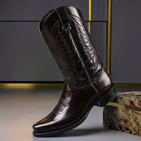 Mila | Zeitlos und elegant Stiefel aus poliertem Leder