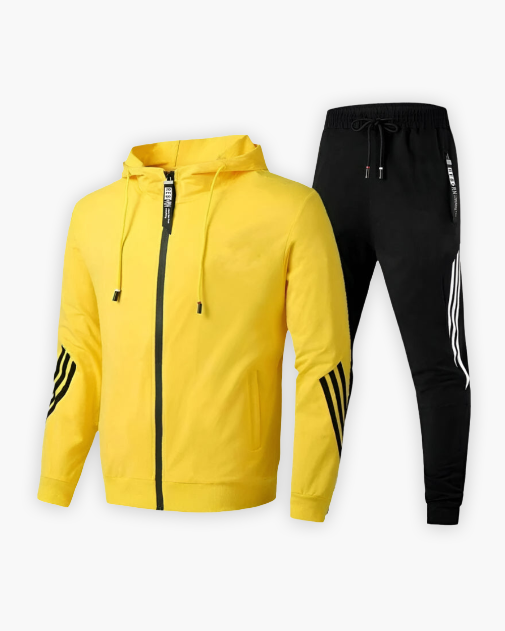 Sportlicher Trainingsanzug mit Kapuze und Reißverschluss