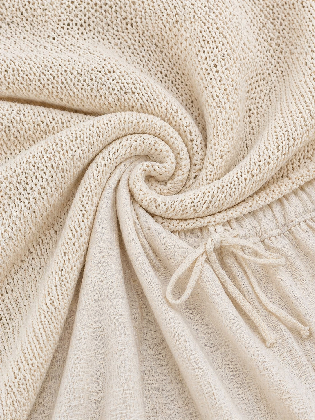 Zafira | Elegantes, Bequemes &amp; Modernes Set aus Strickoberteil und Weitbein-Hose 6