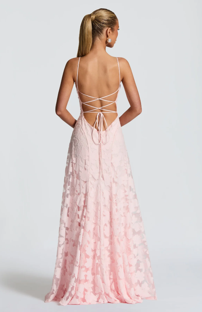 Zelira | Elegantes Maxikleid Festlich mit Spitzen-Details 8