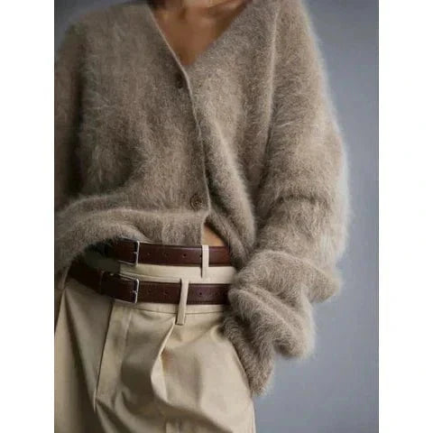 Clara | Weicher Und Eleganter V-Ausschnitt Strickjacke