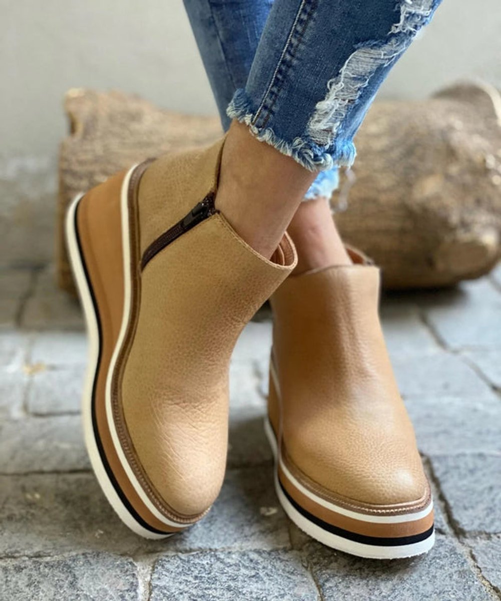 Eleanor | Retro Keilabsatz Stiefeletten mit Plateausohle