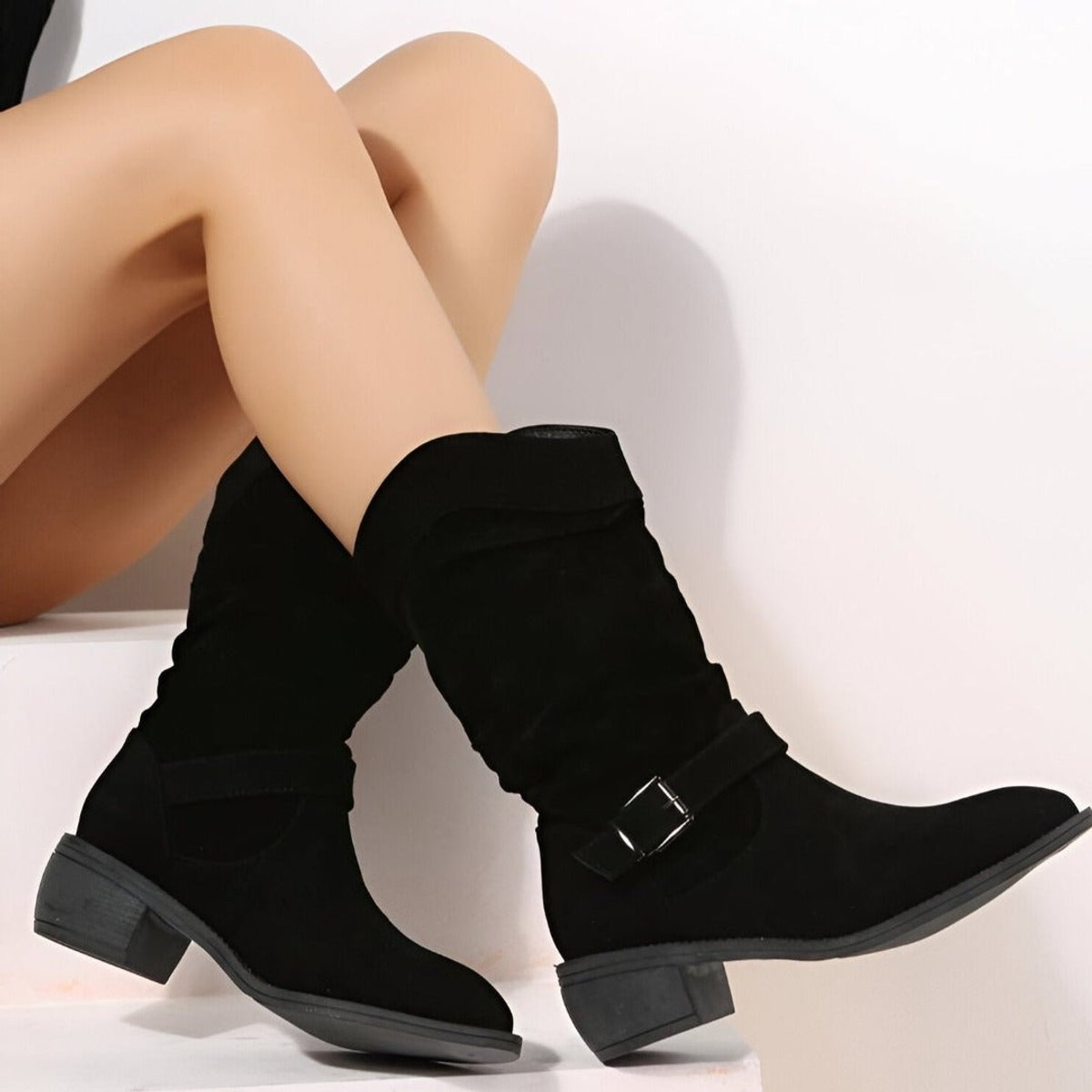 Jessika | Stilvolle und bequeme Kniehohe Stiefel aus Kunstwildleder